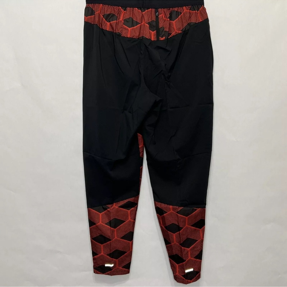 NIKE Shield TEAM KENYA Track Pants - Picture 3 of 8
